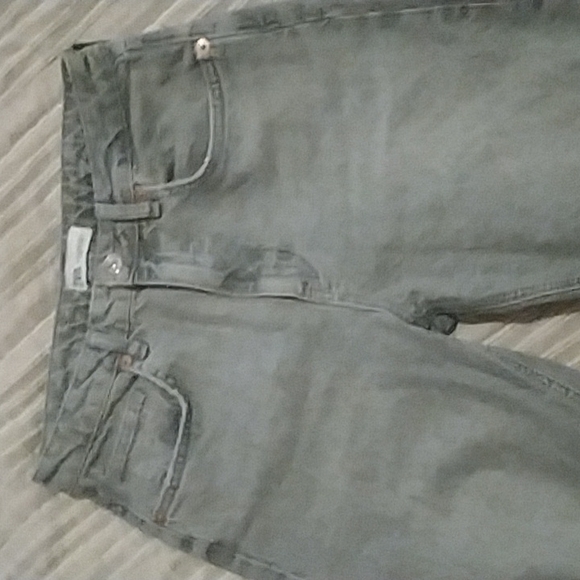 SLIM FIT HI RISE RIPPED JEANS LIGHT GRAY - Picture 7 of 7